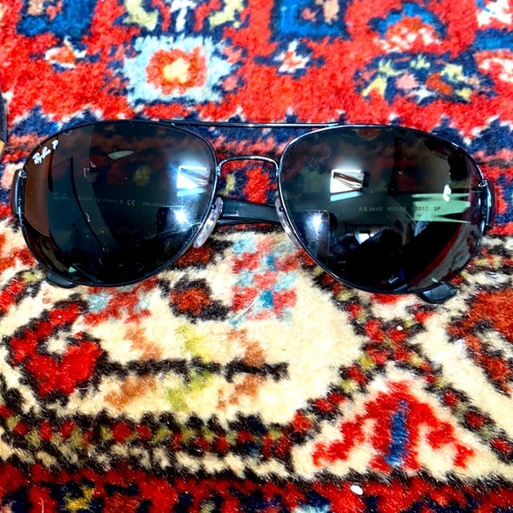 Ray Ban polarized sunglasses - Picture 1 of 9